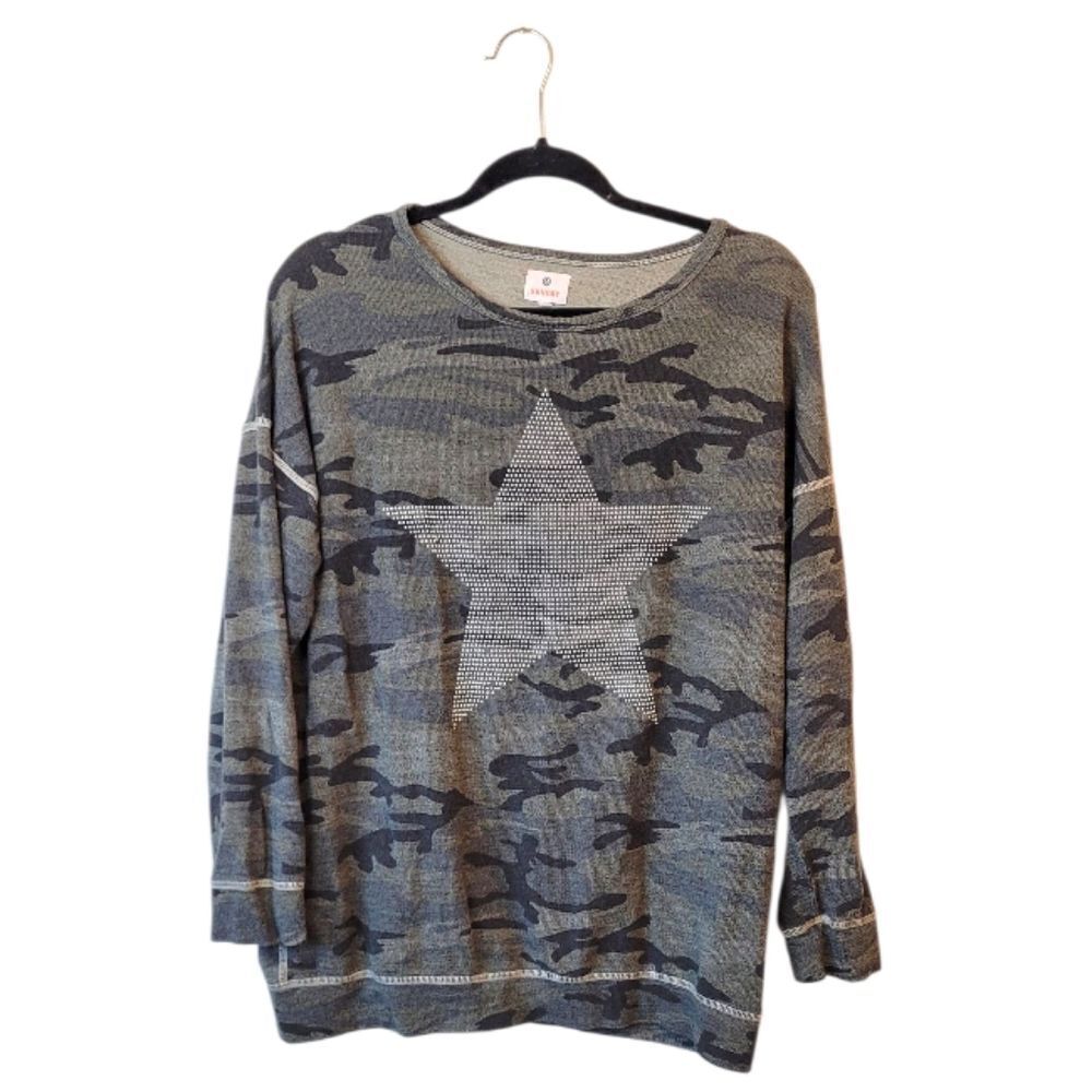 Sundry Women's Camo Star Studded Blouse Size 2